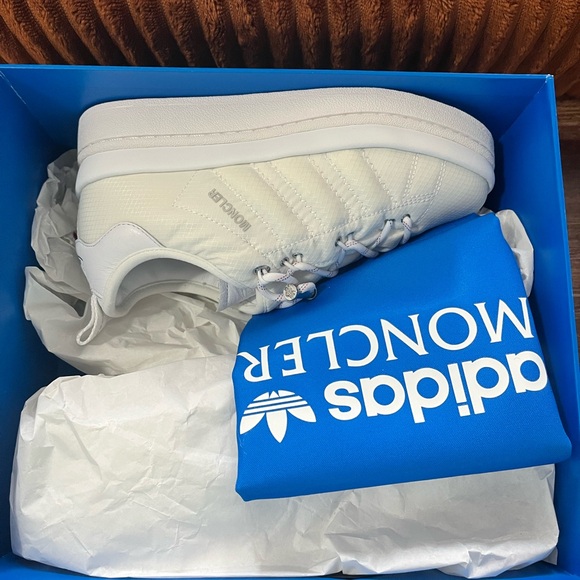 Moncler Cream Sneakers with Blue and Red Accents - Picture 1 of 5